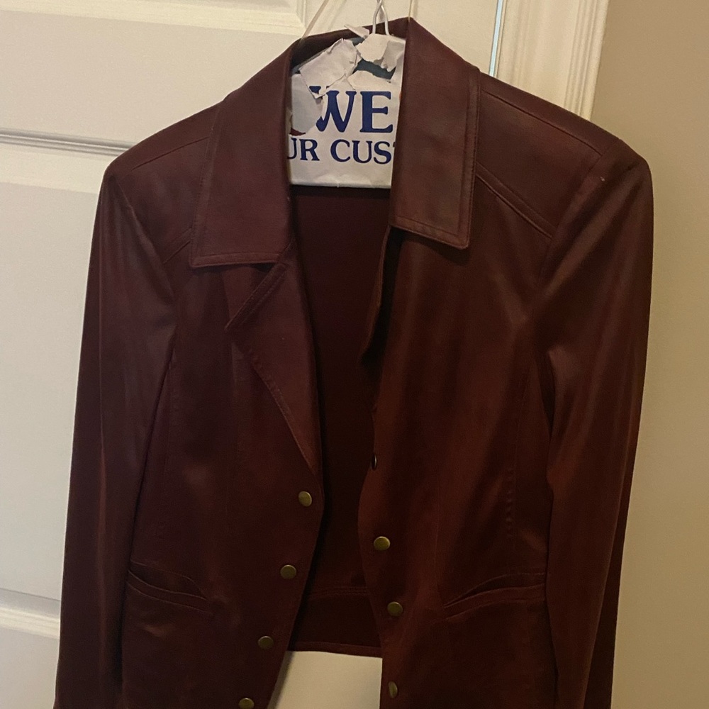 Short jacket - Picture 2 of 2